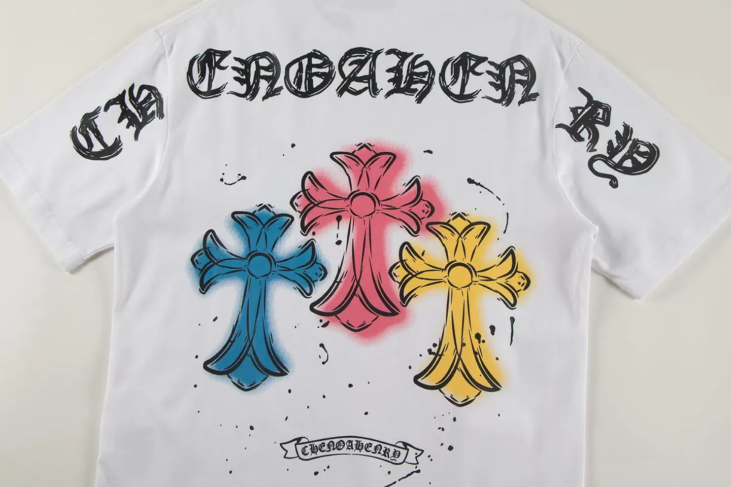 🅿️160 Style: 2025 new Croix Heart short-sleeved T-shirt Material: High version 300g double yarn combed cotton Size: S～XL Color: White Style number: Z016
